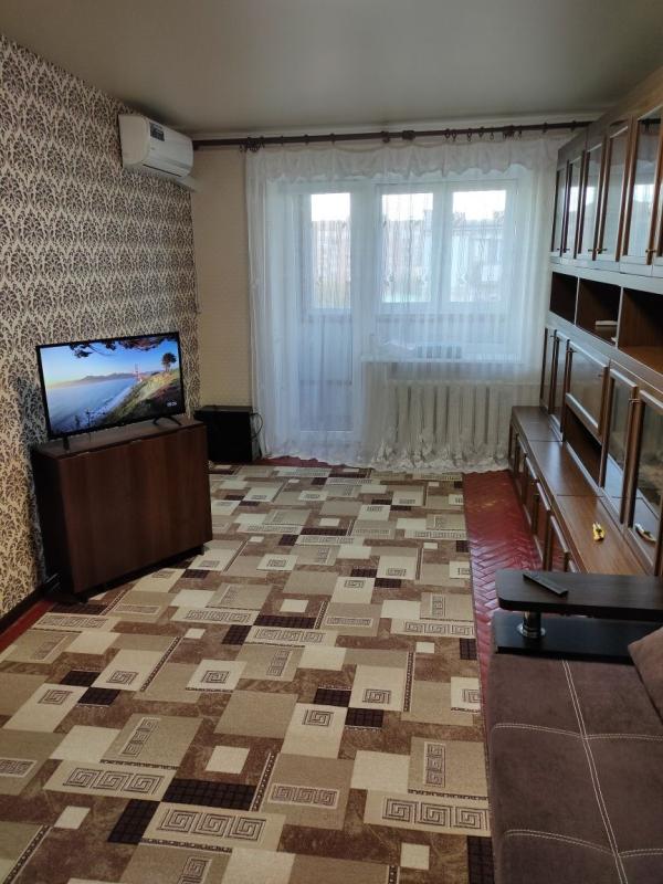 Долгосрочная аренда 1 комнатной квартиры Юрия Гагарина просп. 175