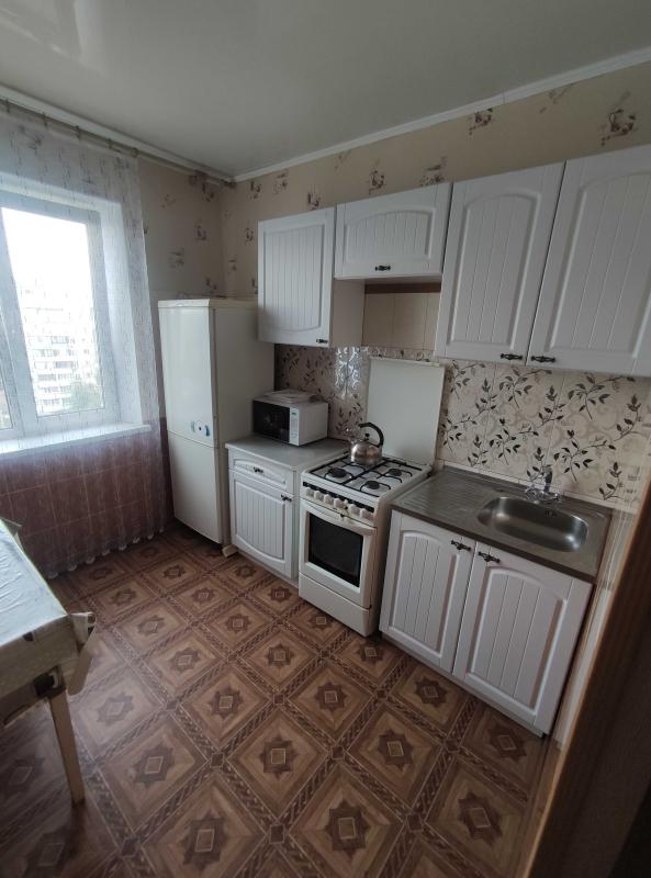 Long term rent 2 bedroom-(s) apartment Mykoly Bazhana Avenue 7а