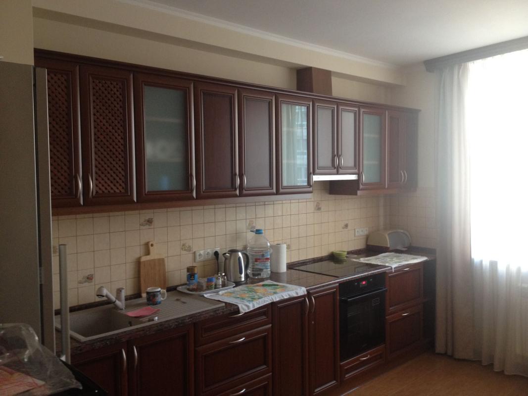 Long term rent 1 bedroom-(s) apartment Anny Akhmatovoi Street 30