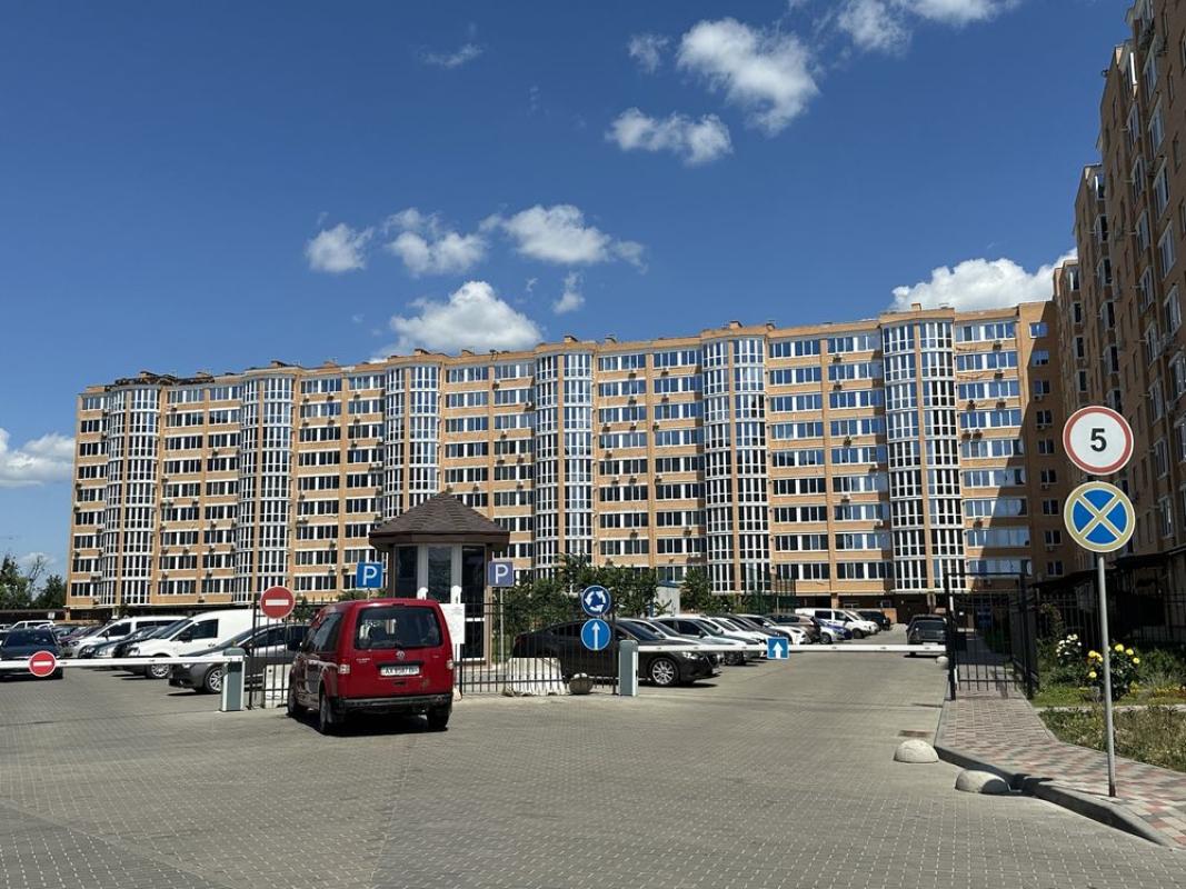 Sale 1 bedroom-(s) apartment 47 sq. m., Losivskyi Lane 2