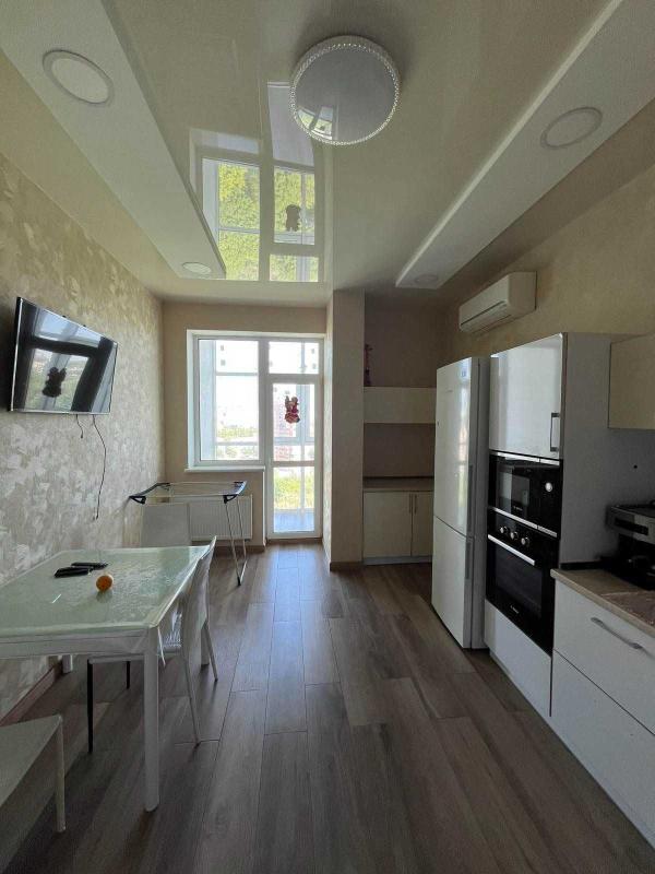 Долгосрочная аренда 3 комнатной квартиры Минский пер.
