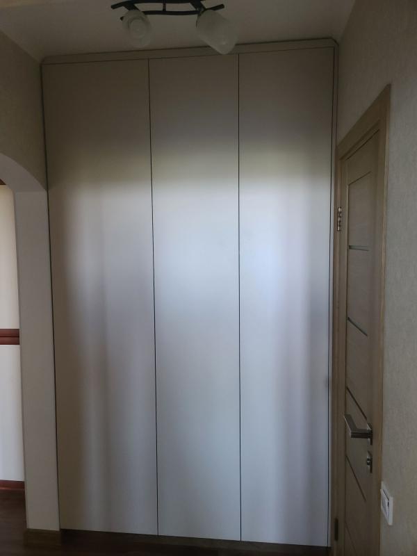 Long term rent 1 bedroom-(s) apartment Grigoriya Vaschenko Street 1