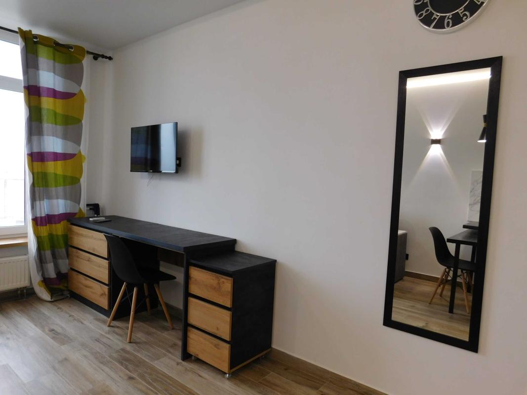 Long term rent 1 bedroom-(s) apartment Polova Street 73