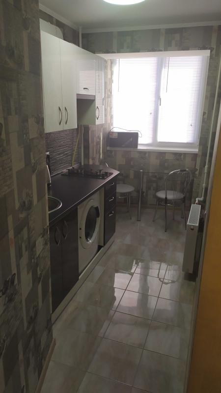 Long term rent 1 bedroom-(s) apartment Vadyma Hetmana Street 24/9