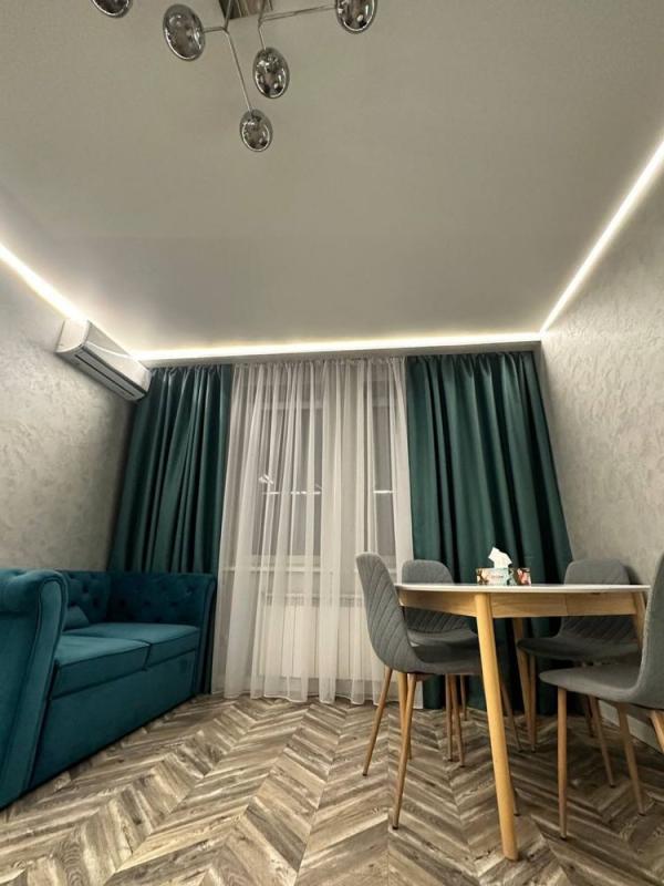 Long term rent 1 bedroom-(s) apartment Mykoly Bazhana Avenue 16