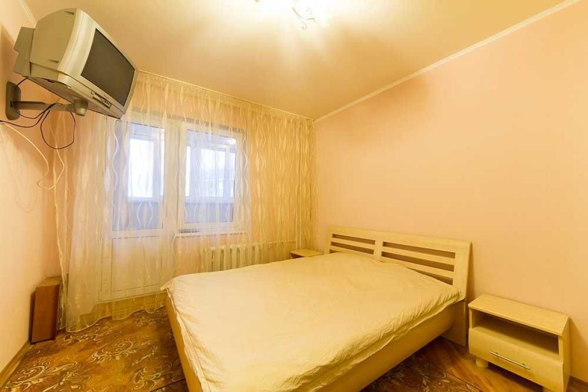 Долгосрочная аренда 2 комнатной квартиры Харьковское шоссе 56