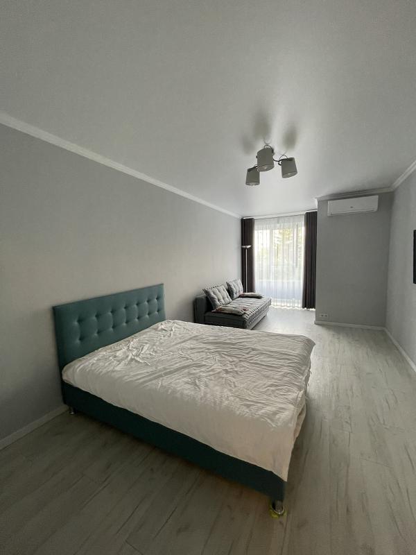 Long term rent 1 bedroom-(s) apartment Patriarkha Mstyslava Skrypnyka (Mykoly Ostrovskoho Street) 48