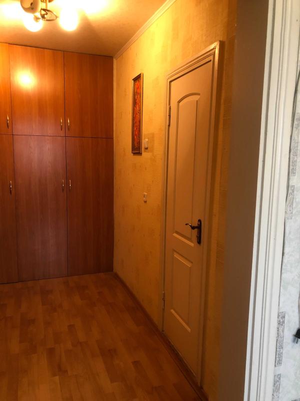 Long term rent 1 bedroom-(s) apartment Revutskoho Street 42