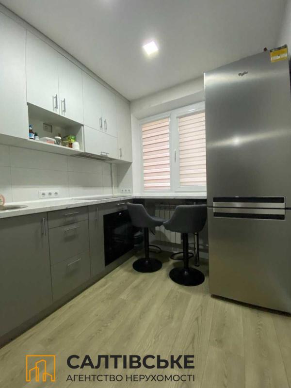 Sale 2 bedroom-(s) apartment 45 sq. m., Heroiv Pratsi Street 54а