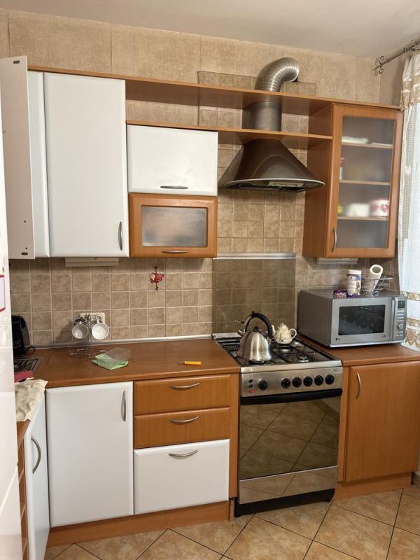 Long term rent 2 bedroom-(s) apartment Lermontovska Street 4