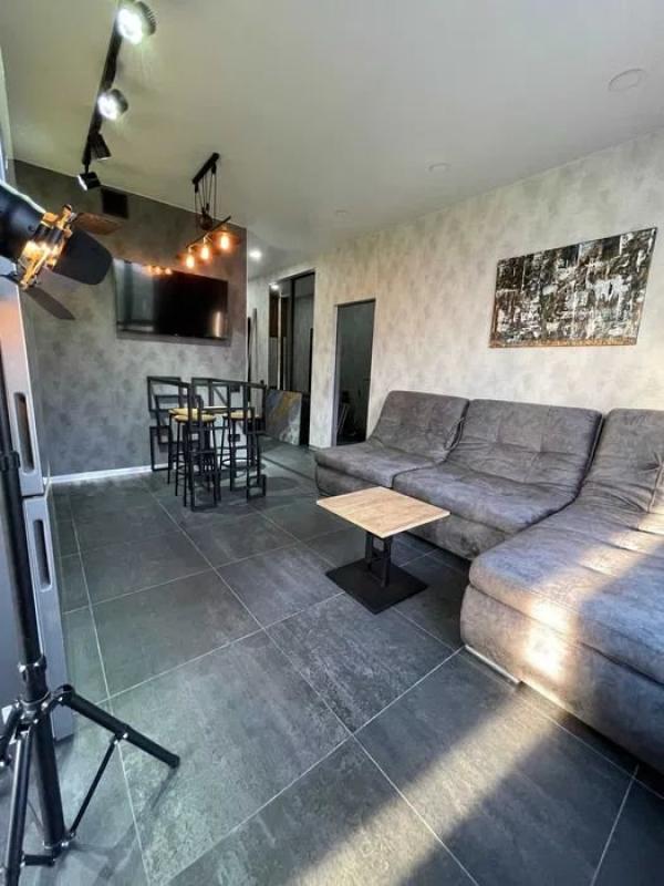 Long term rent 1 bedroom-(s) apartment Mykhaila Boichuka Street (Kikvidze Street) 41а