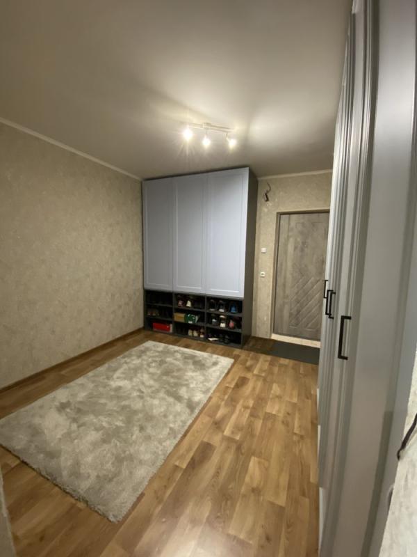 Sale 1 bedroom-(s) apartment 54 sq. m., Yasynuvatskyi Lane 11