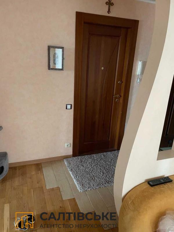 Sale 3 bedroom-(s) apartment 68 sq. m., Druzhby Narodiv Street 246