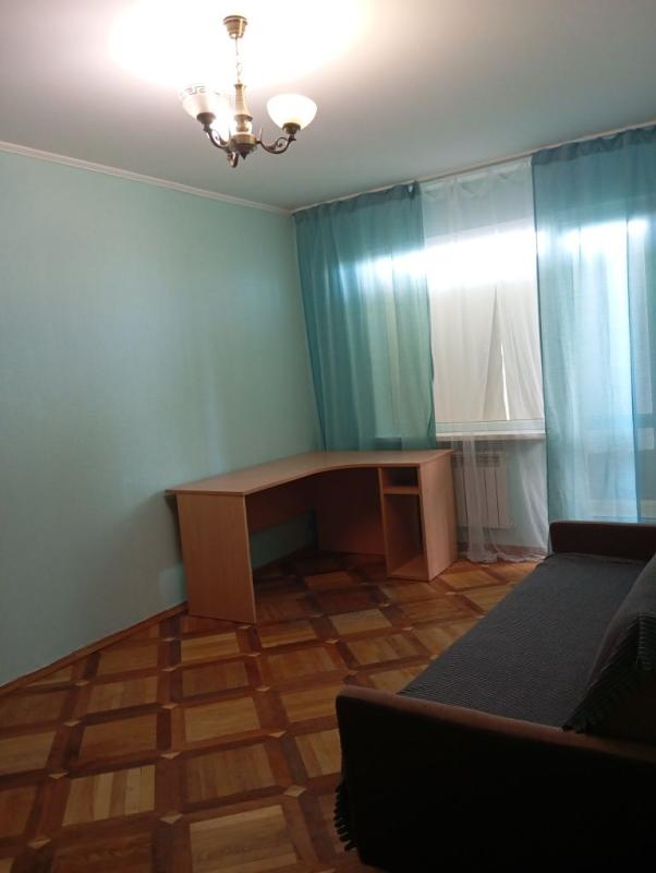 Довгострокова оренда 2 кімнатної квартири Композитора Лятошинського вул. 28