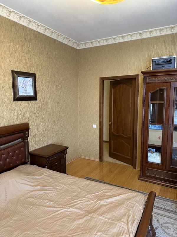 Sale 3 bedroom-(s) apartment 108 sq. m., Knyaziv Ostrozkykh street (Moskovska Street) 46/2