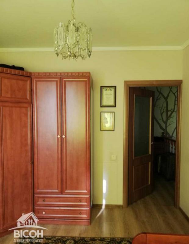 Продажа 4 комнатной квартиры 114 кв. м, Злуки просп.