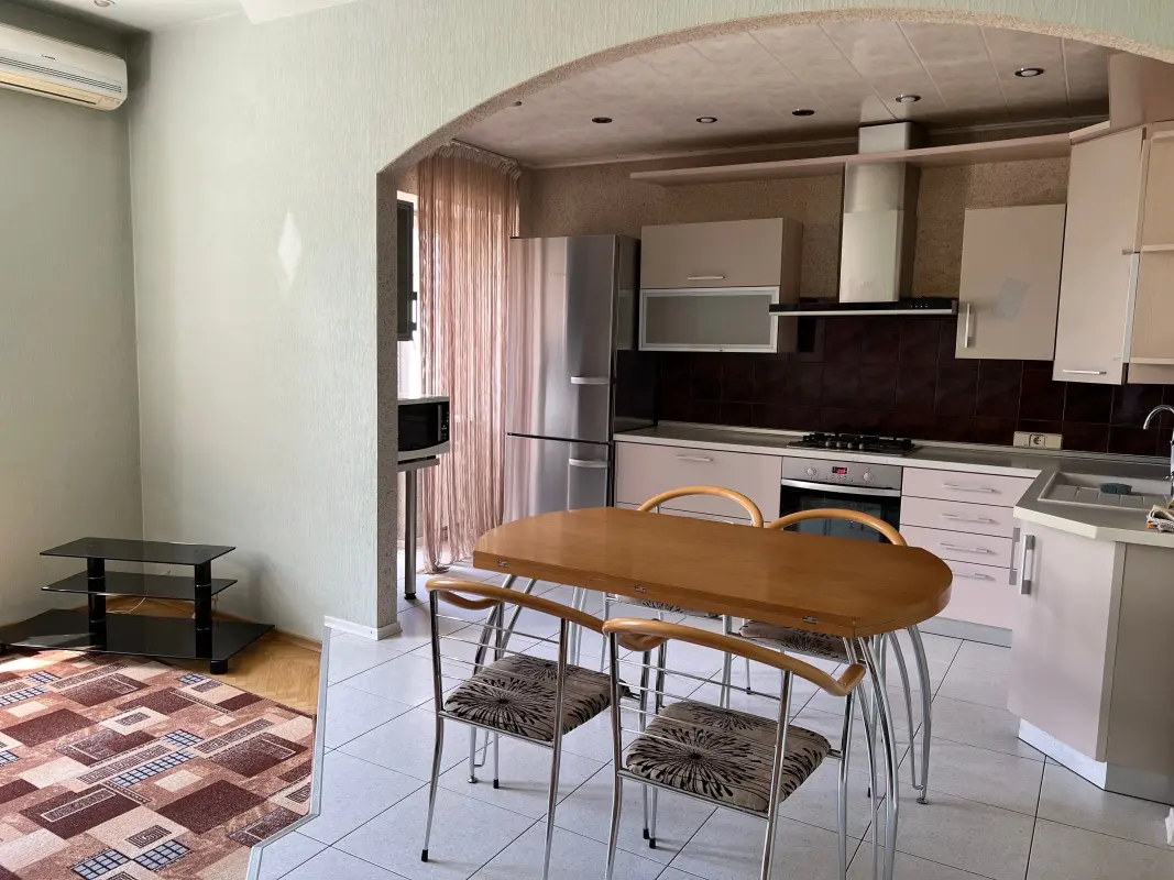 Apartment for rent - Kultury Street 11