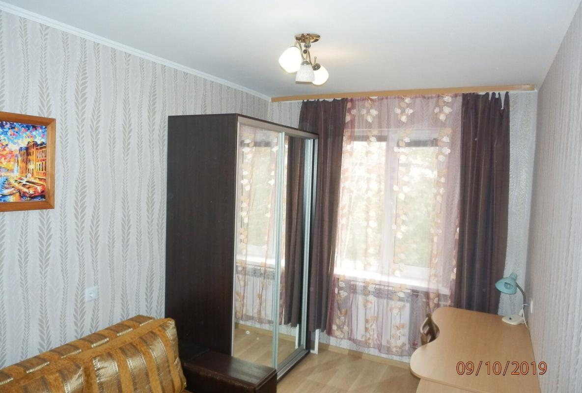 Долгосрочная аренда 2 комнатной квартиры Пантелеймона Куліша ул. (Челябинская) 7