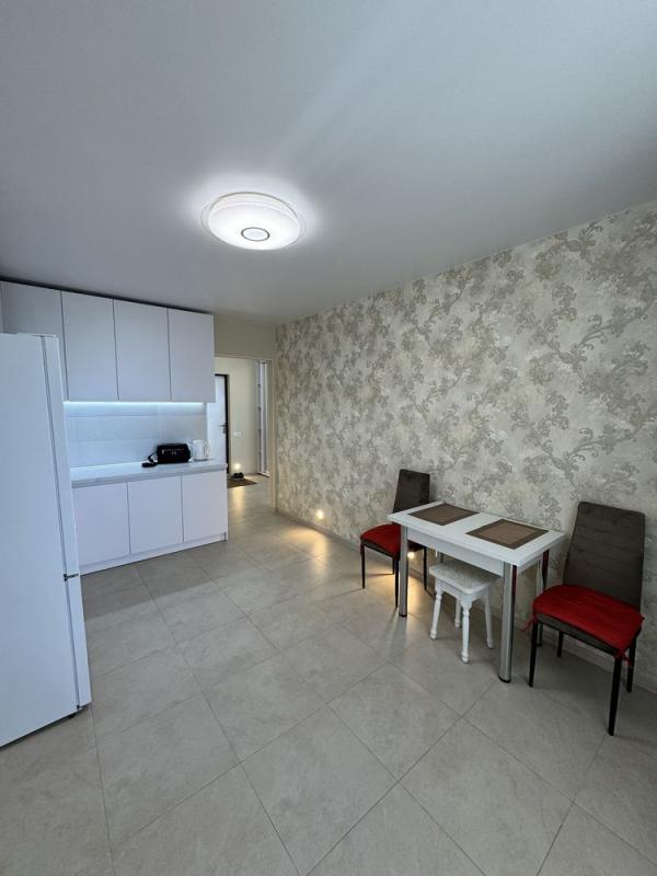 Long term rent 1 bedroom-(s) apartment Hvardiytsiv-Shyronintsiv Street 74Б