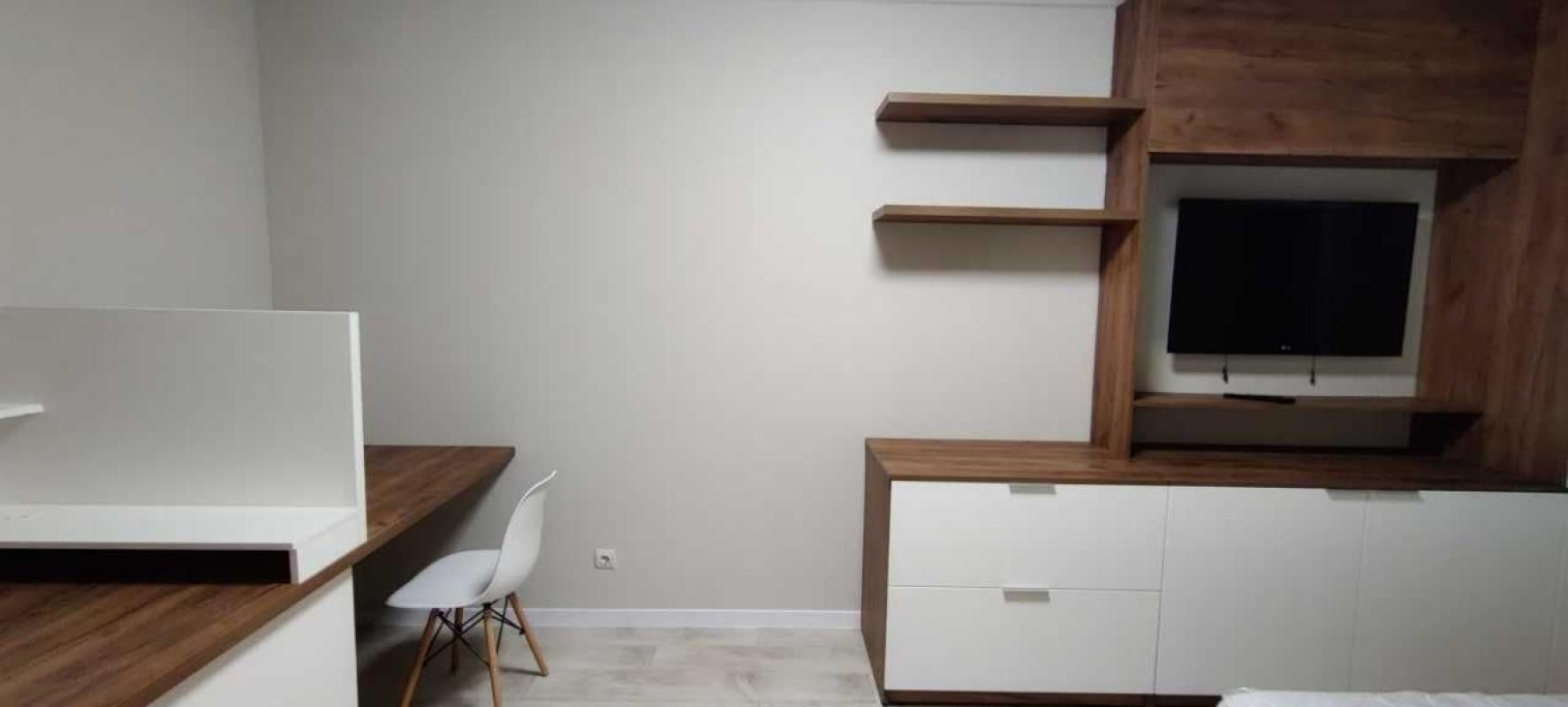 Sale 1 bedroom-(s) apartment 37 sq. m., Borysa Hmyri Street 18
