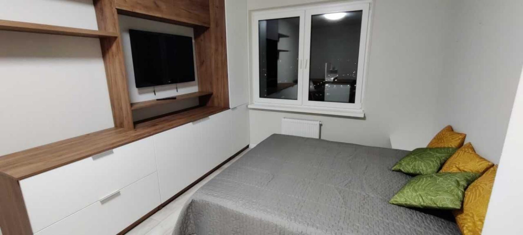 Sale 1 bedroom-(s) apartment 37 sq. m., Borysa Hmyri Street 18
