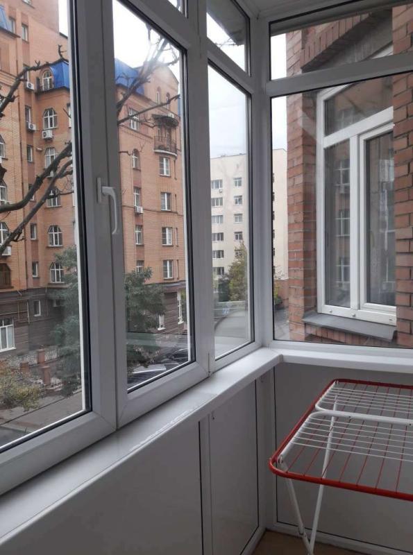 Long term rent 1 bedroom-(s) apartment Vvedenska Street 29/58