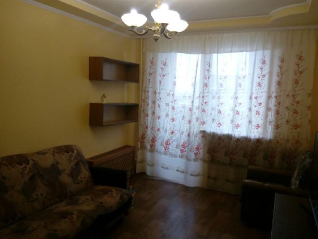Long term rent 1 bedroom-(s) apartment Tankopiya Street 13/7