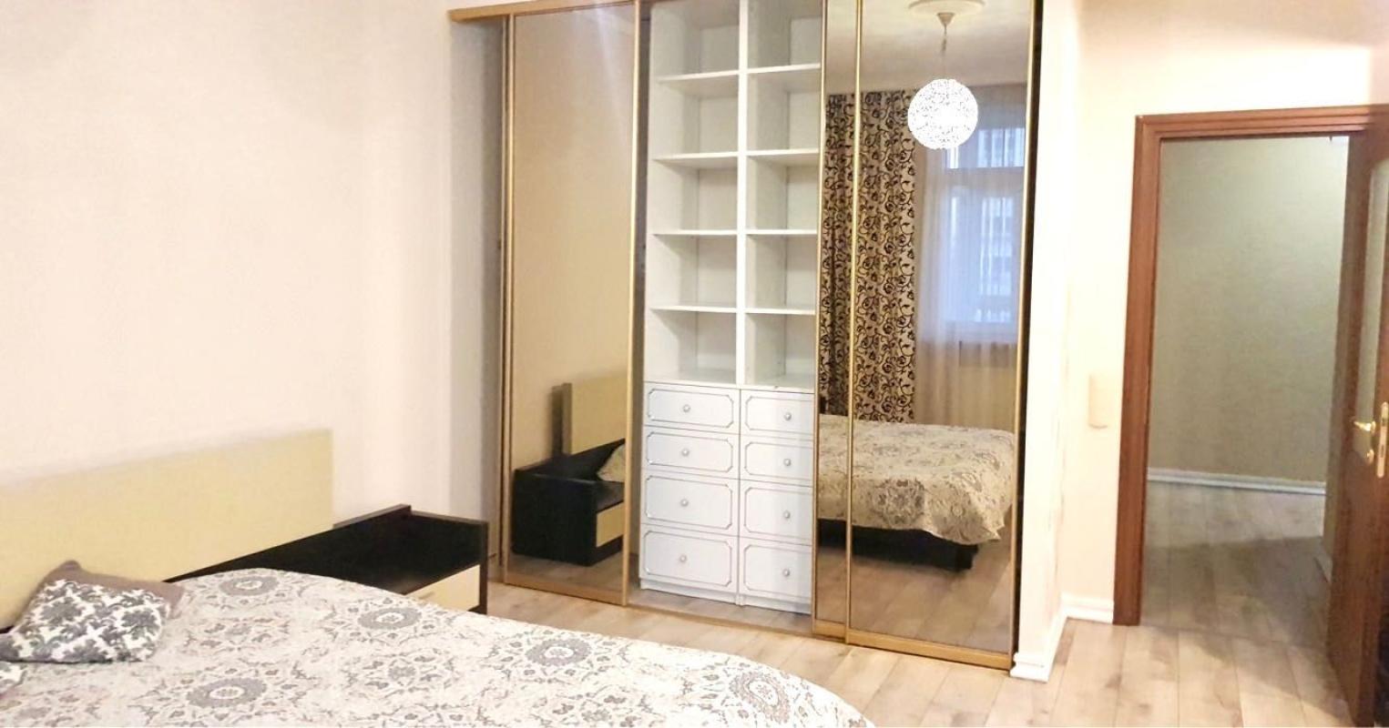 Long term rent 3 bedroom-(s) apartment Mokra street (Kudriashova Street) 16