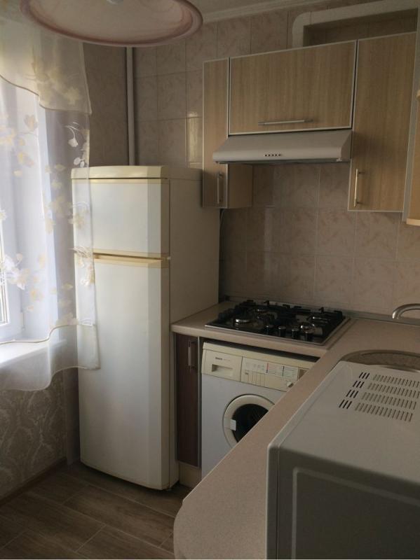 Long term rent 1 bedroom-(s) apartment Akademika Pavlova Street 319