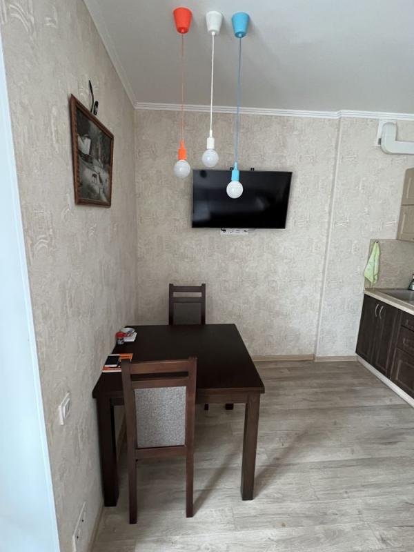 Долгосрочная аренда 1 комнатной квартиры Одесская ул. 106