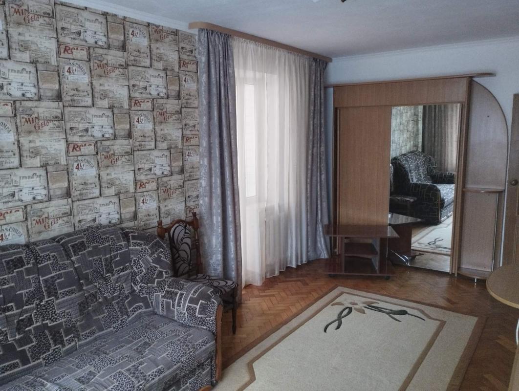 Sale 1 bedroom-(s) apartment 35 sq. m., Kyivska Street 12