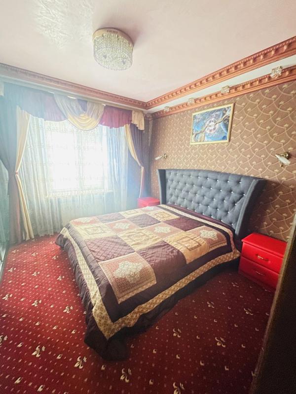 Long term rent 2 bedroom-(s) apartment Petra Hryhorenka Avenue 1