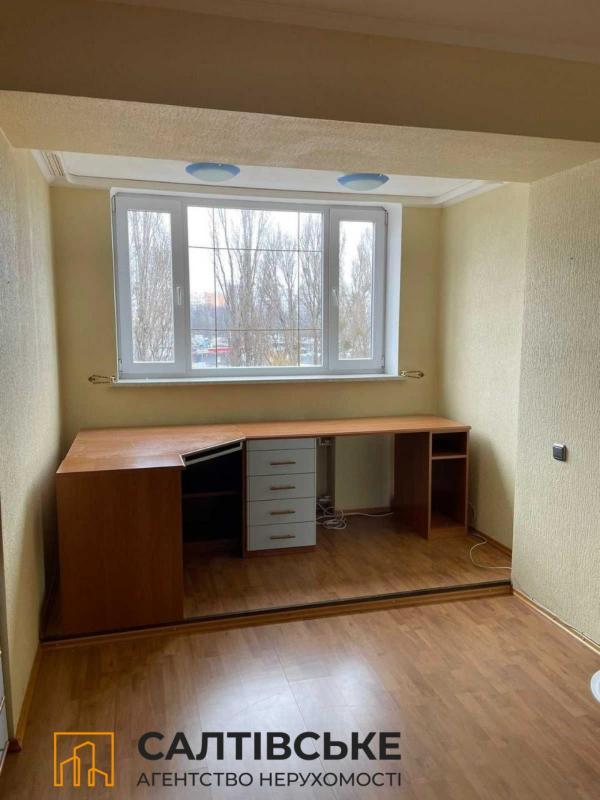 Продаж 4 кімнатної квартири 101 кв. м, Кричевського вул. 40