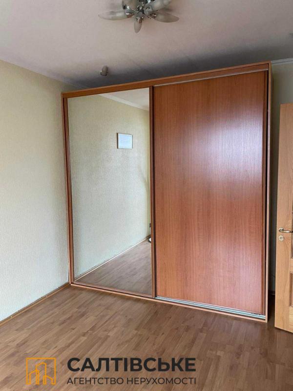 Продажа 4 комнатной квартиры 101 кв. м, Кричевского ул. 40