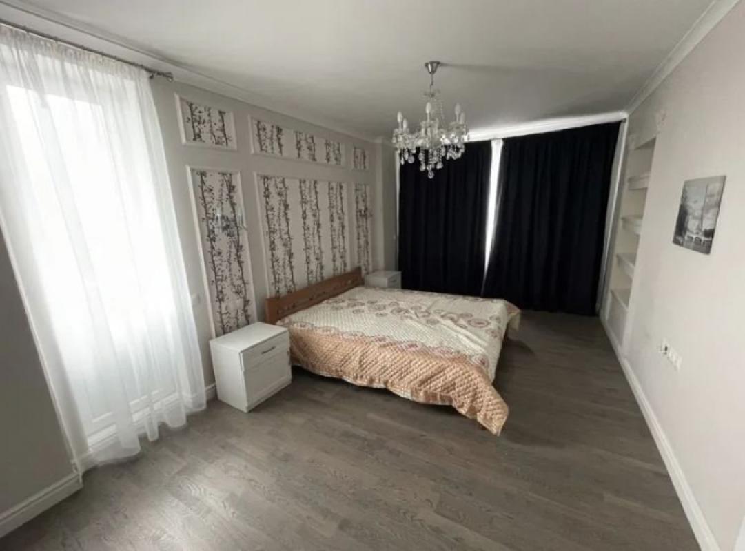 Long term rent 2 bedroom-(s) apartment Dmytrivska Street 75