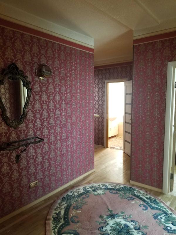 Long term rent 3 bedroom-(s) apartment Henerala Almazova Street (Kutuzova Street) 14