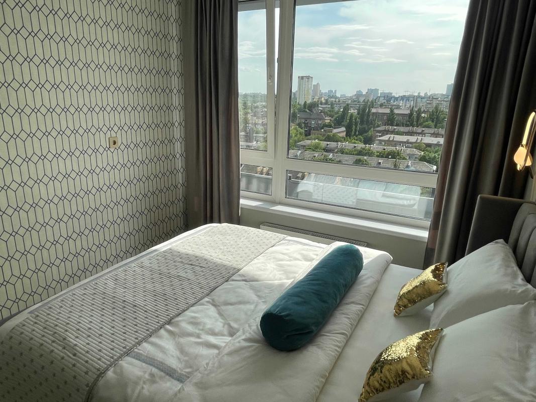 Long term rent 1 bedroom-(s) apartment Vasylkivska Street 1