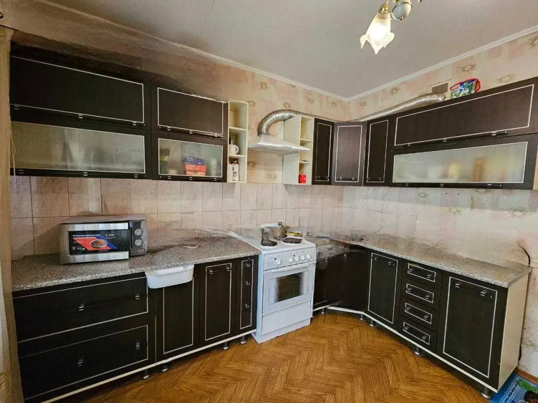 Apartment for sale - Mykhaila Hryshka Street 8в