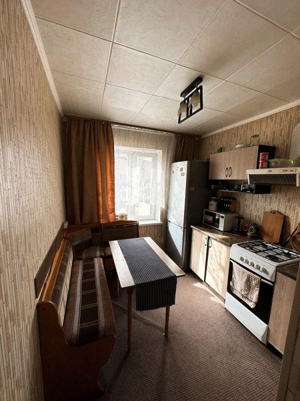 Long term rent 1 bedroom-(s) apartment Yuriya Lytvynskoho street 67а
