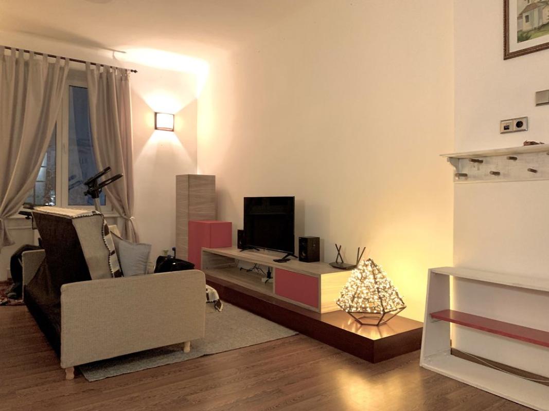 Long term rent 3 bedroom-(s) apartment Beresteiska Avenue (Peremohy Avenue) 75/2