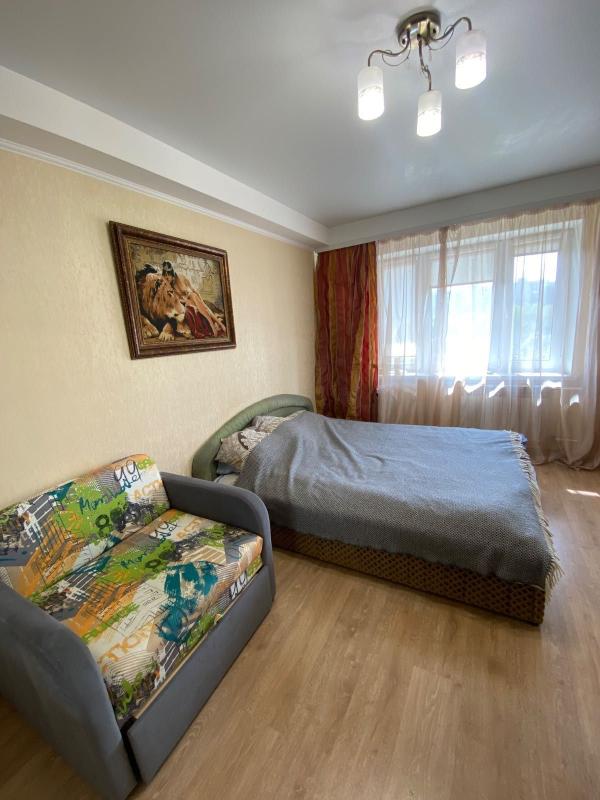 Long term rent 1 bedroom-(s) apartment Volodymyra Ivasiuka Avenue (Heroiv Stalinhrada Avenue) 25а