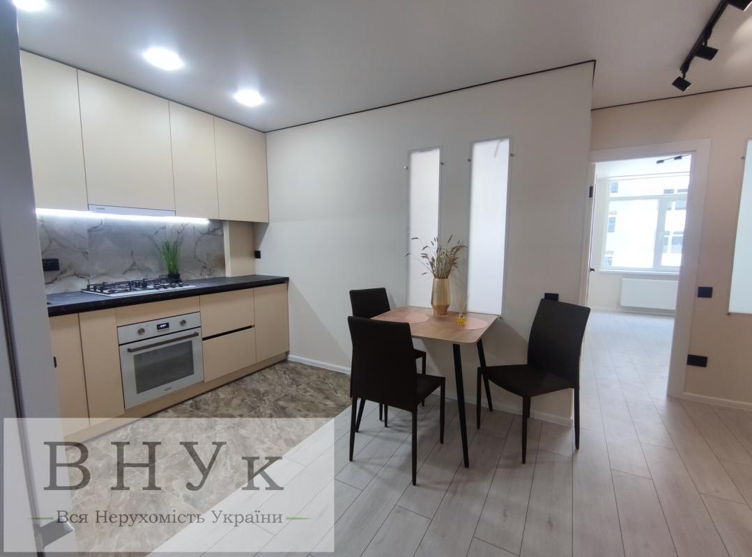 Sale 3 bedroom-(s) apartment 56 sq. m., Kyivska Street 12