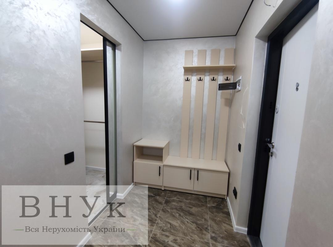 Sale 3 bedroom-(s) apartment 56 sq. m., Kyivska Street 12