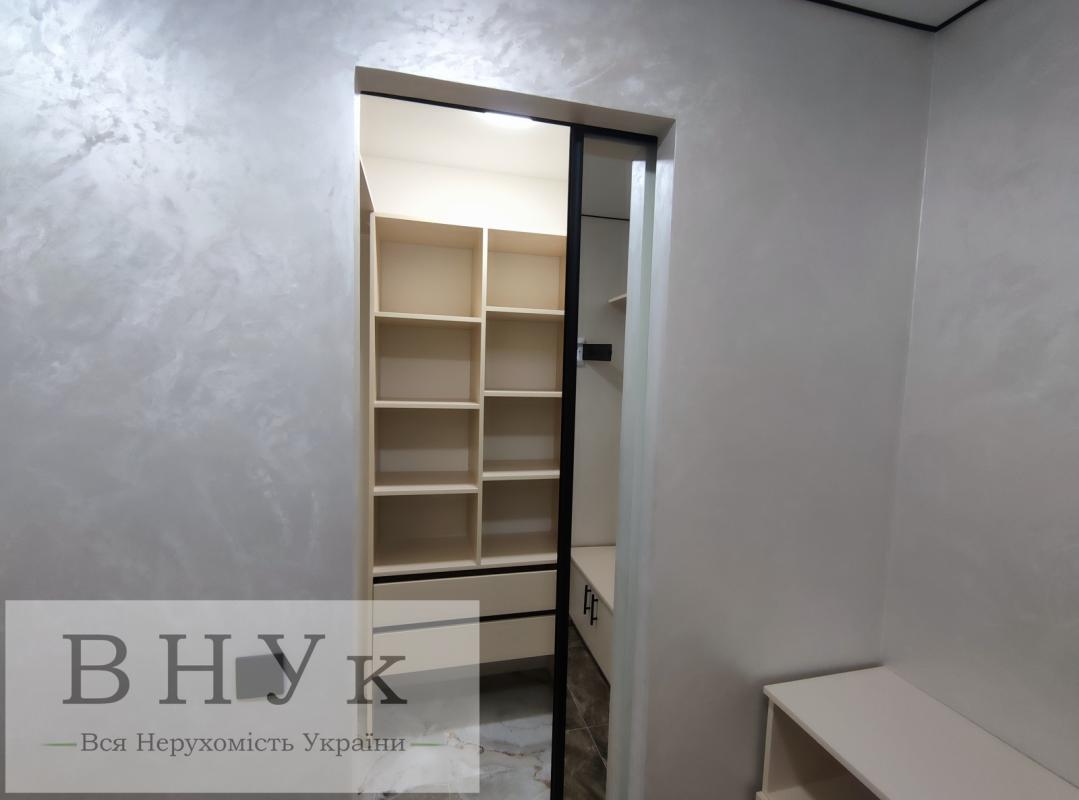 Sale 3 bedroom-(s) apartment 56 sq. m., Kyivska Street 12