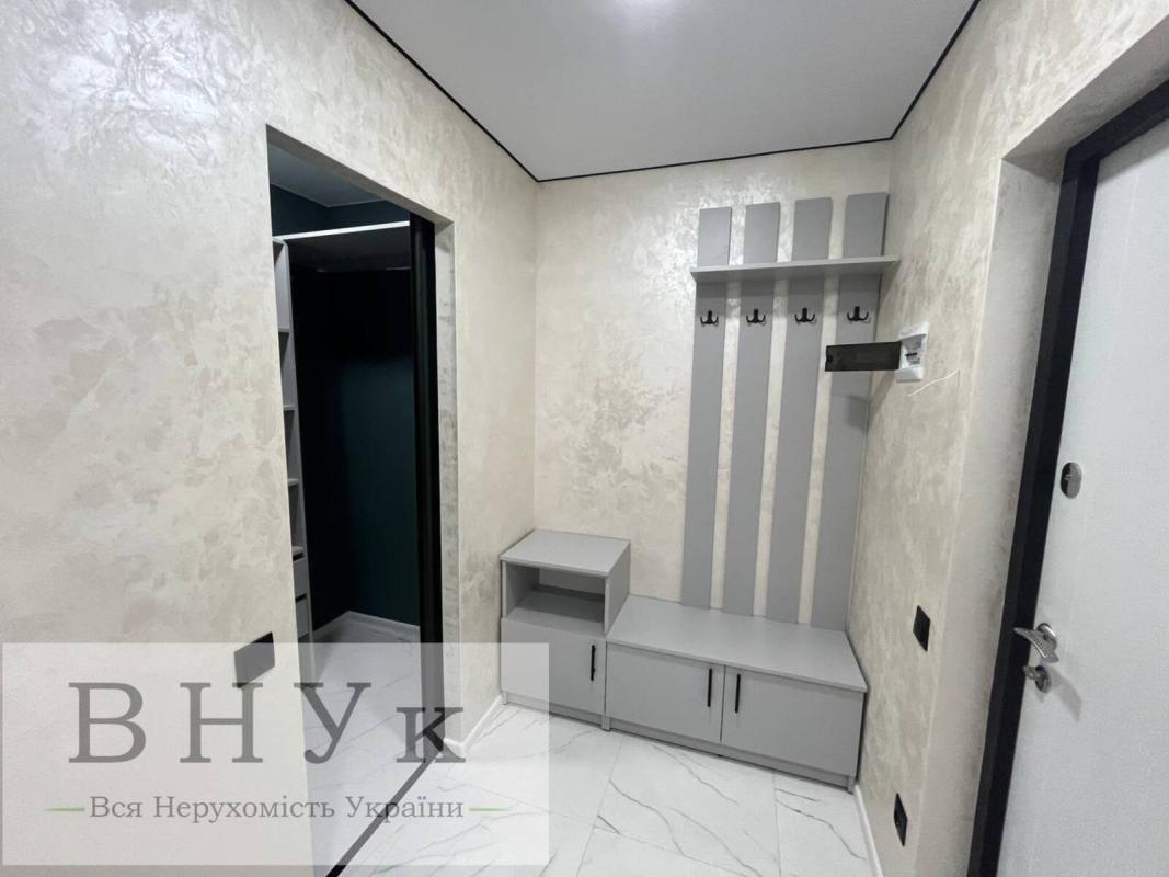 Sale 3 bedroom-(s) apartment 56 sq. m., Kyivska Street 3