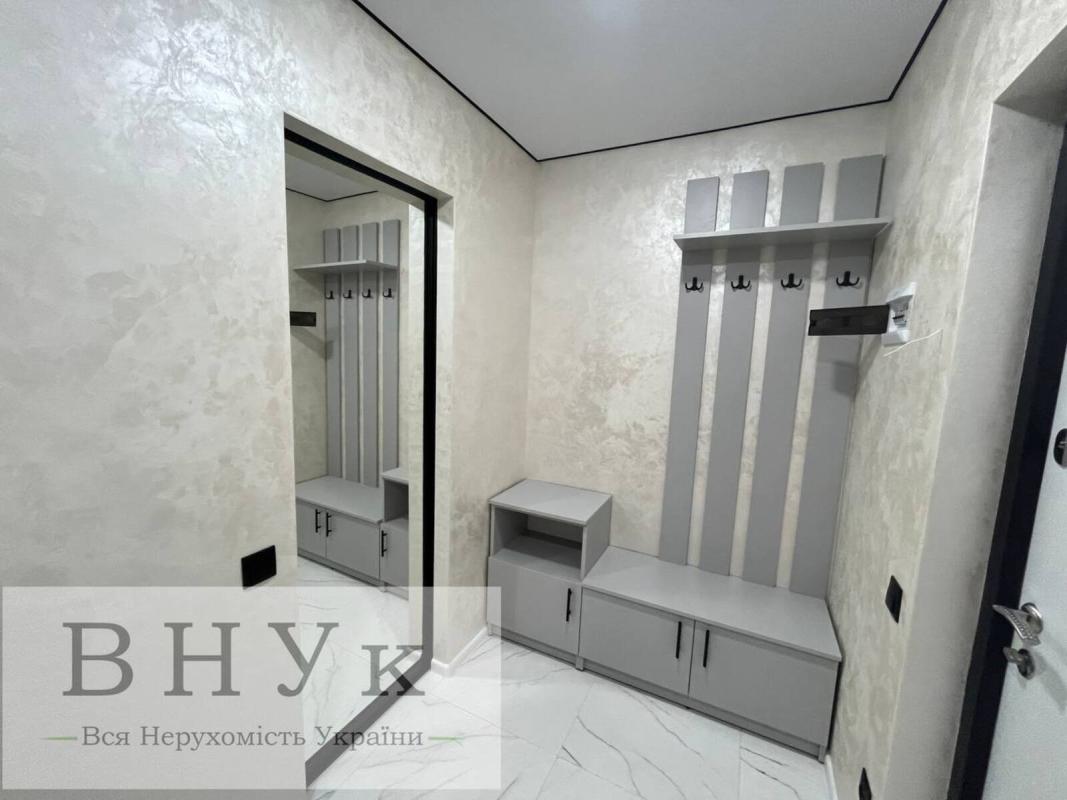 Sale 3 bedroom-(s) apartment 56 sq. m., Kyivska Street 3