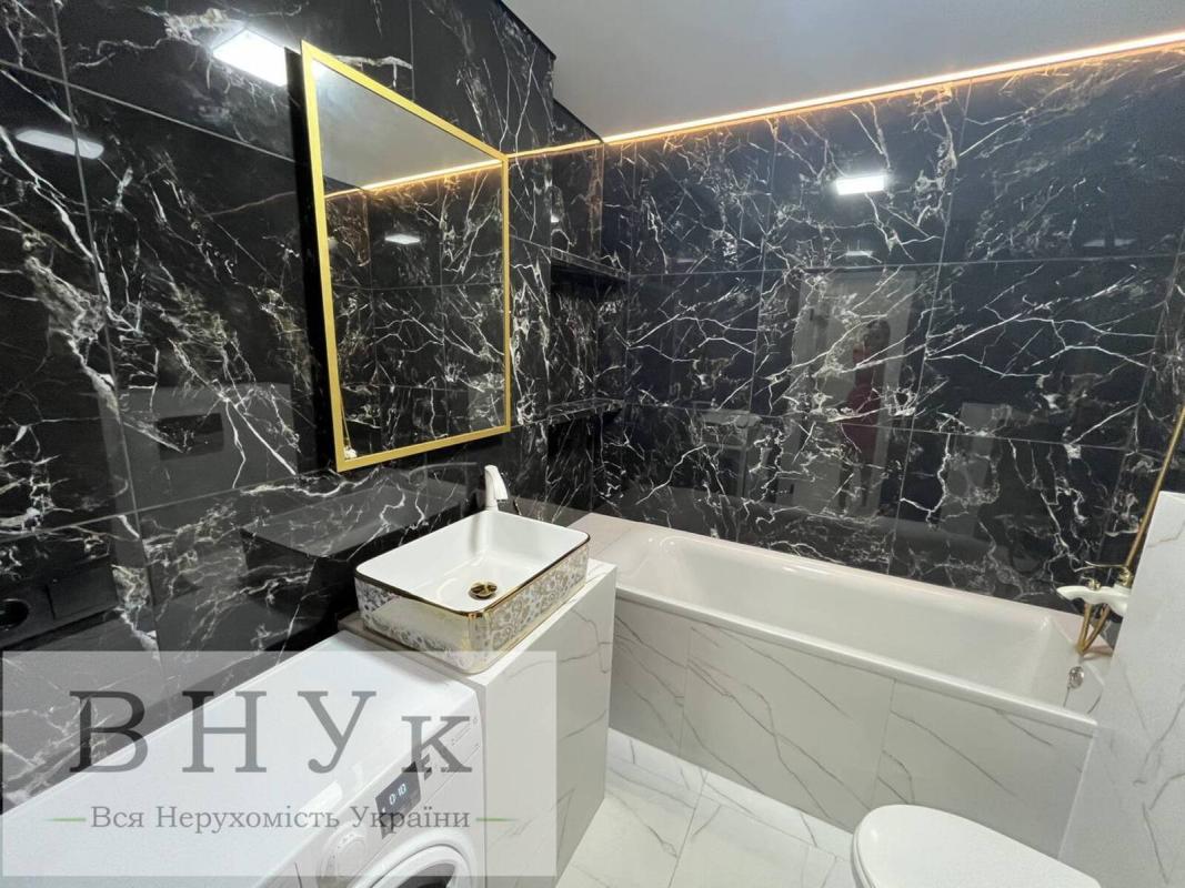 Sale 3 bedroom-(s) apartment 56 sq. m., Kyivska Street 3