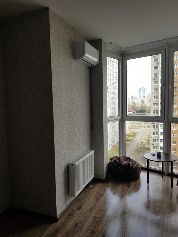 Long term rent 1 bedroom-(s) apartment Dragomanova Street 2