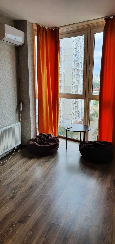 Long term rent 1 bedroom-(s) apartment Dragomanova Street 2