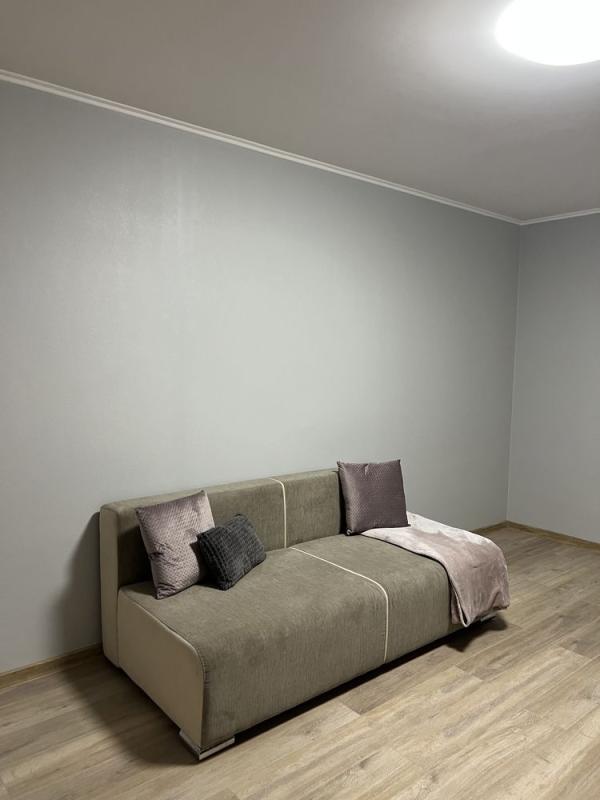Long term rent 1 bedroom-(s) apartment Zdolbunivska Street 13